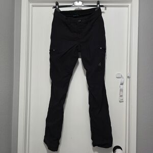 Women's Eddie Bauer Black Guide Pro Cargo Pants, Size 4